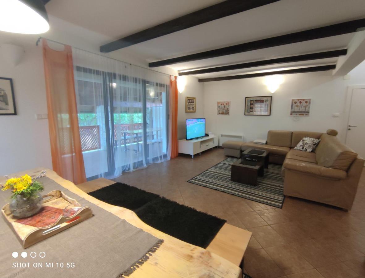 Mila Holiday Home Lohovo Экстерьер фото